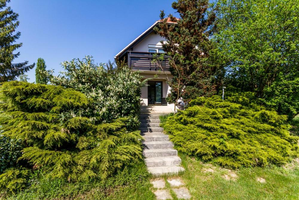 Вілла D&J House Ormoz Екстер'єр фото